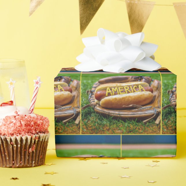Papier Cadeau Chien Chaud En Gant De Baseball (Fête d'anniversaire)