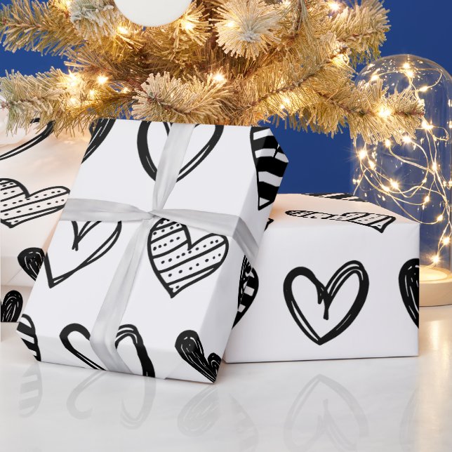 Papier Cadeau Coeurs dessinés en noir et blanc (Vacances)