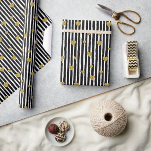 Papier Cadeau Coeurs D'Or Sur Bandes Noires Et Blanches