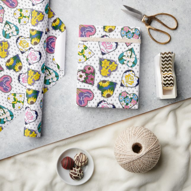 Papier Cadeau Coeurs floraux (Artisanat)