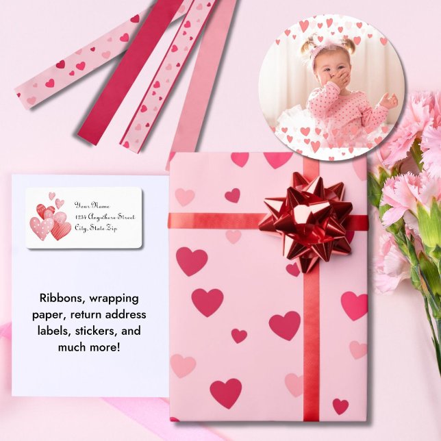 Papier Cadeau Coeurs rose et rouge joli (Wrapping Paper, Return Address Labels, Ribbon, Stickers)