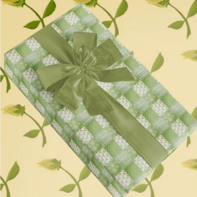 Papier Cadeau Coupure de style rétro vert jaune écru patchwork  (Pretty country patchwork)