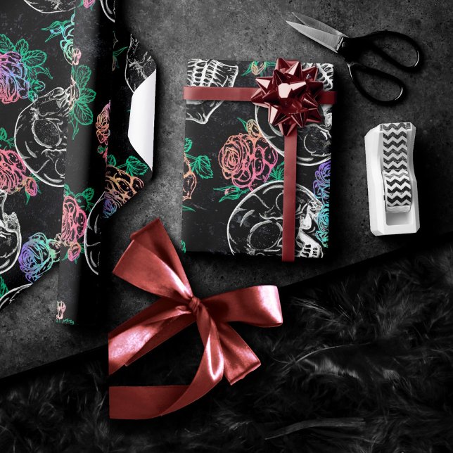 Papier Cadeau Crânes et Roses Ombre | Gothique Glam Pastel Grung (Créateur téléchargé)