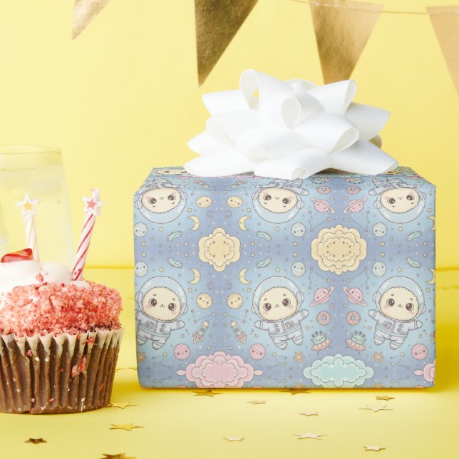 Papier Cadeau Cute Kawaii Space - Astronaut and Smiling Moon (Fête d'anniversaire)