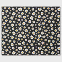 design noir et blanc avec des fleurs