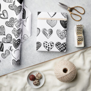 Papier Cadeau Dessin adorable du coeur noir