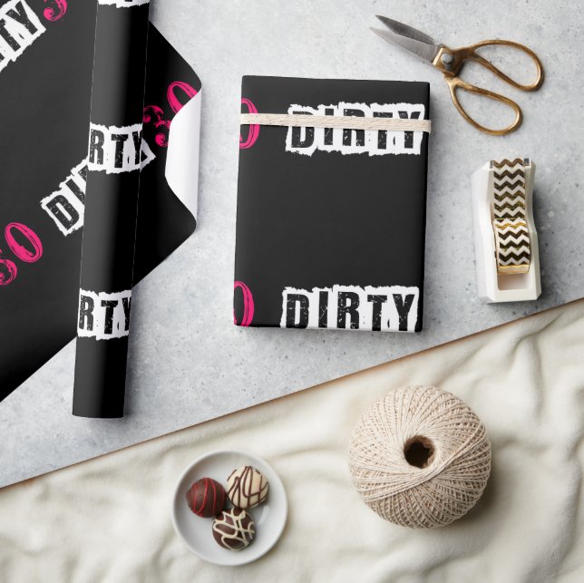 Papier Cadeau Dirty Et Flirty 30 Anniversaire Fête Hot Rose (Artisanat)