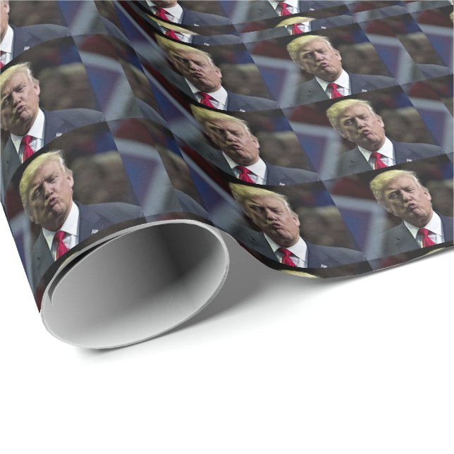PAPIER CADEAU DONALD TRUMP KISS CHRISTMAS LIVRE (Coin rond)