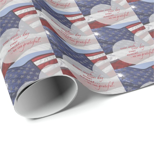 Papier Cadeau Drapeau du coeur patriotique, appréciation militai (Coin rond)