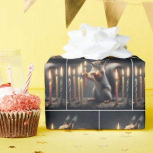 Papier Cadeau Écureuil avec bougies d'anniversaire