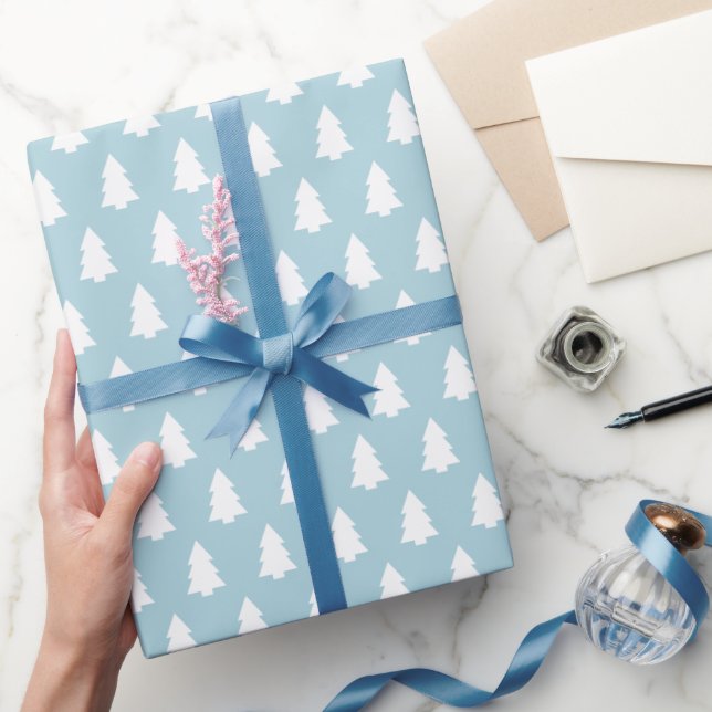 Papier Cadeau Festif Bleu clair blanc motif d'arbre de Noël (Cadeaux)