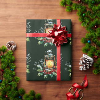 Papier Cadeau Festive Lantern Nestled in Holly – Seasonal Glow 