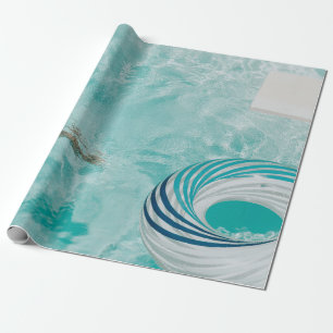 Papier Cadeau Fille en maillot de bain et nage dans la piscine