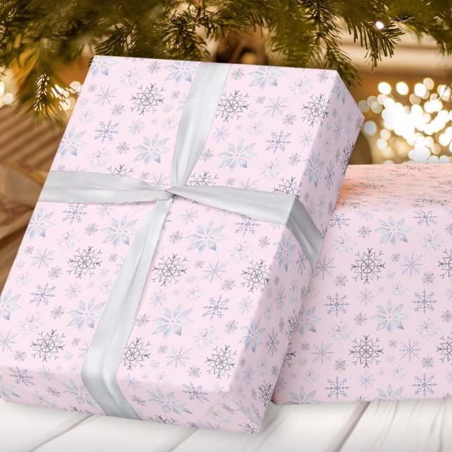 Papier Cadeau Flammes de neige d'hiver Papier d'enveloppement de (Winter Snowflakes Pink Christmas Wrapping Paper)