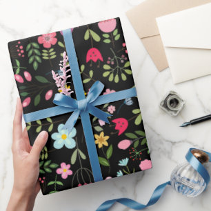 Papier Cadeau Fleurs sauvages printanières sur fond noir