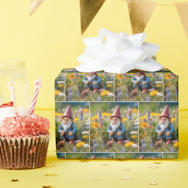 Papier Cadeau Gnome En Jardin D'Été (Fête d'anniversaire)