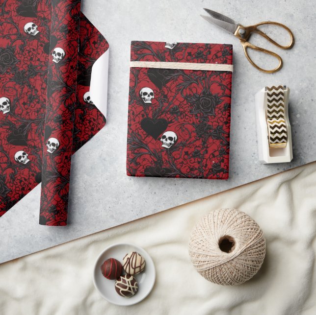 Papier Cadeau Gothic Black Roses and Skulls (Artisanat)