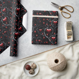 Papier Cadeau Gothic Red Hearts Gray Metal Fine Lines