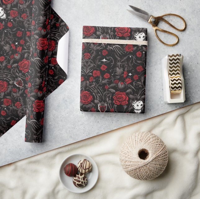Papier Cadeau Gothic Red Roses and Skulls (Artisanat)