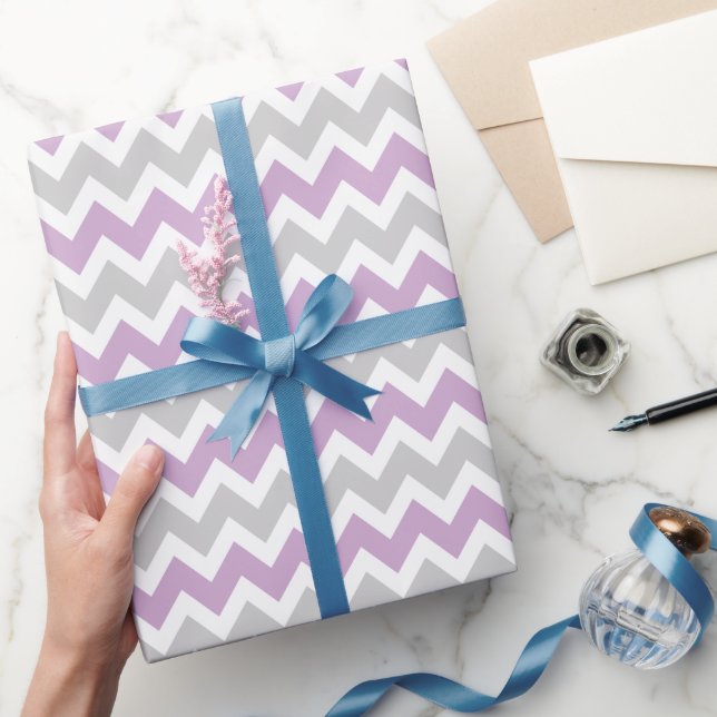 Papier Cadeau Gris et violet Zigzag Chevron Stripes (Cadeaux)
