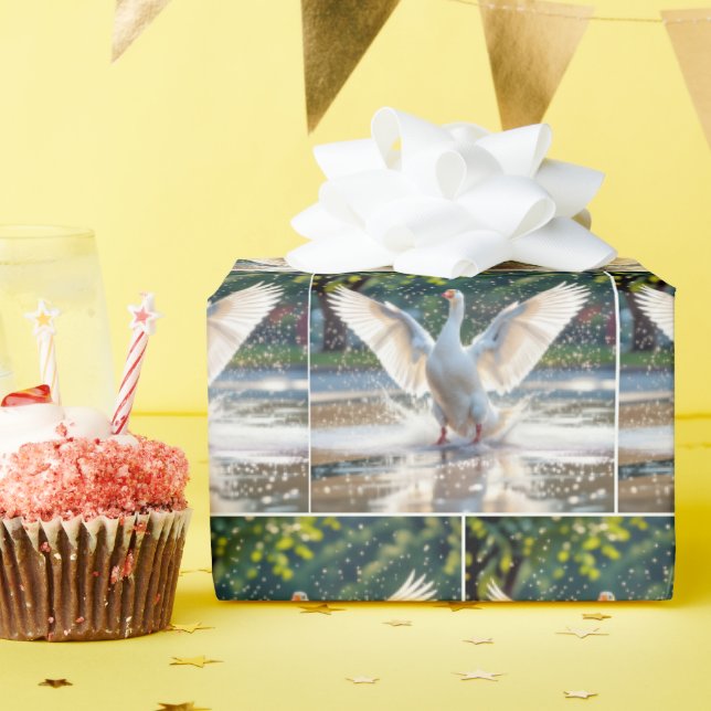 Papier Cadeau Happy White Goose In a Splash Pad (Fête d'anniversaire)