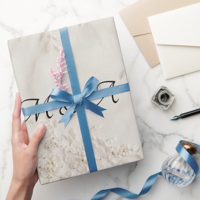 Papier Cadeau Initiales de Mariage de dentelle brodées Papier d' (Cadeaux)