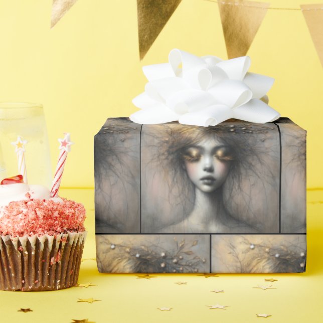 Papier Cadeau Jeune Femme Avec Des Yelashes D'Or (Fête d'anniversaire)