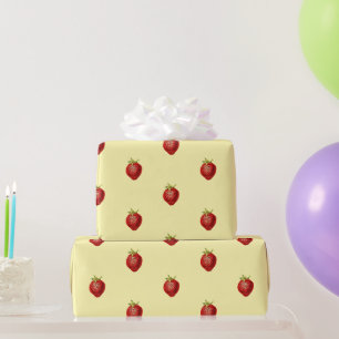 Papier Cadeau Joli motif de fraise girly sur fond crème