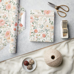 Papier Cadeau Jolie décoration florale rose saumonée pour la dou