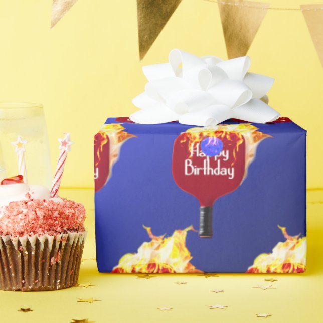 Papier Cadeau Joyeux Anniversaire Pickleball Paddle En Feu (Fête d'anniversaire)
