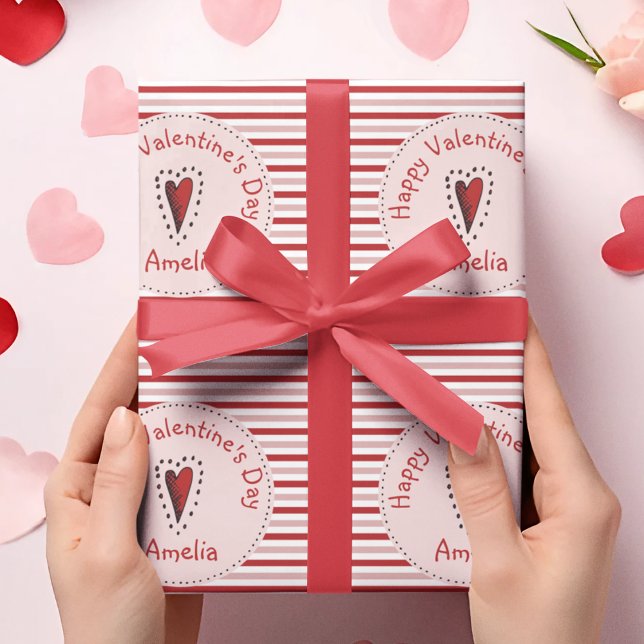 Papier Cadeau Joyeux Valentines Day Pink and Red Stripes (Cute Happy Valentine's Day Wrapping Paper for Kids. Red, Pink and White Stripes and Red Hearts. )