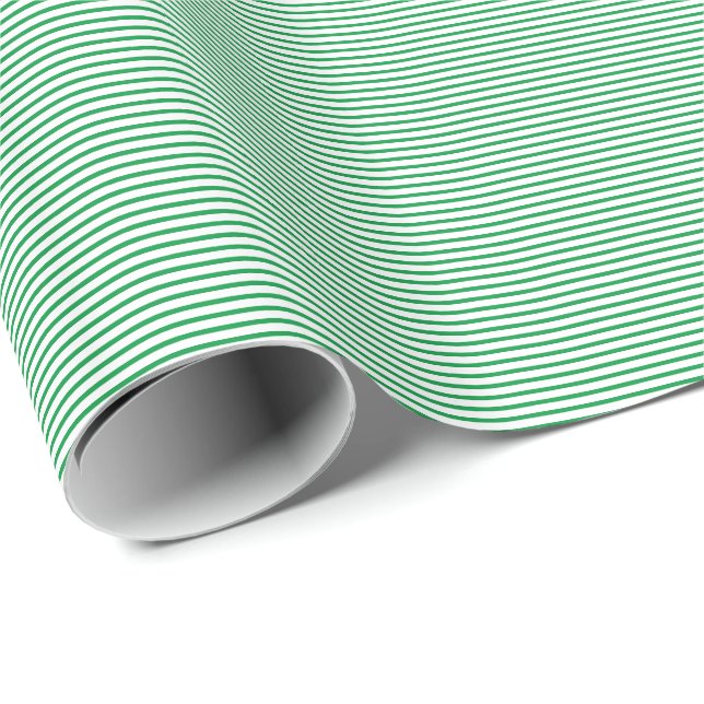 Papier Cadeau Kelly Green White Stripes St Patrick's Day 2024 (Coin rond)