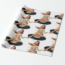 La fille qui pince sur le disque