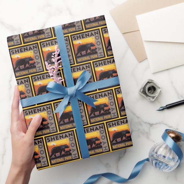 Papier Cadeau Le Parc national de Shenandoah | Mama Bear & Cubs (Cadeaux)