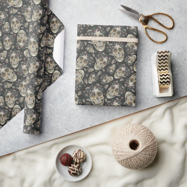 Papier Cadeau Motif éffrayant de crâne floral foncé (Artisanat)