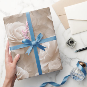 Papier Cadeau Motif floral beige rose crème romantique