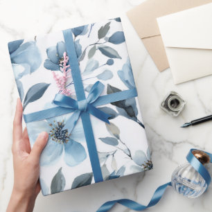 Papier Cadeau Motif floral blanc fleur bleu doux aquarelle