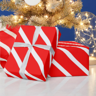 Papier Cadeau Motif simple en diagonale rouge et blanc