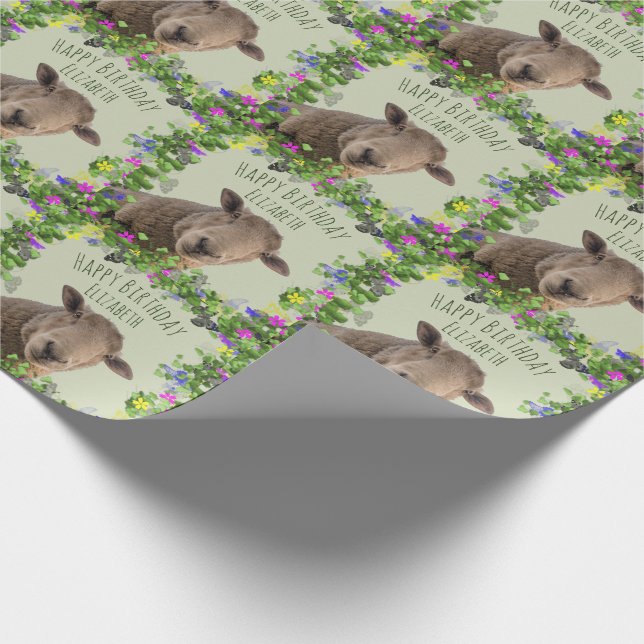 Papier Cadeau Moutons mignons dans le cadre floral personnalisé (Coin)