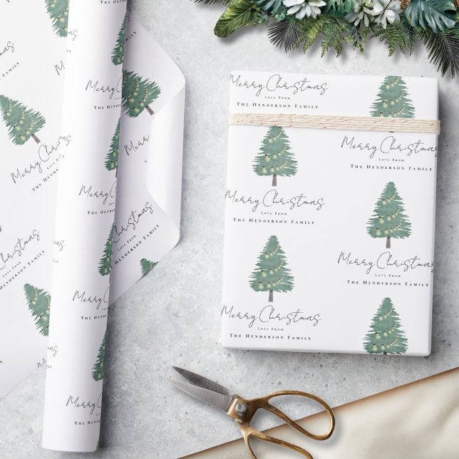 Papier Cadeau Noël Elégant Aquarelle Personnalisé (Personalized family name merry Christmas watercolor whimsical tree green & white wrapping paper)