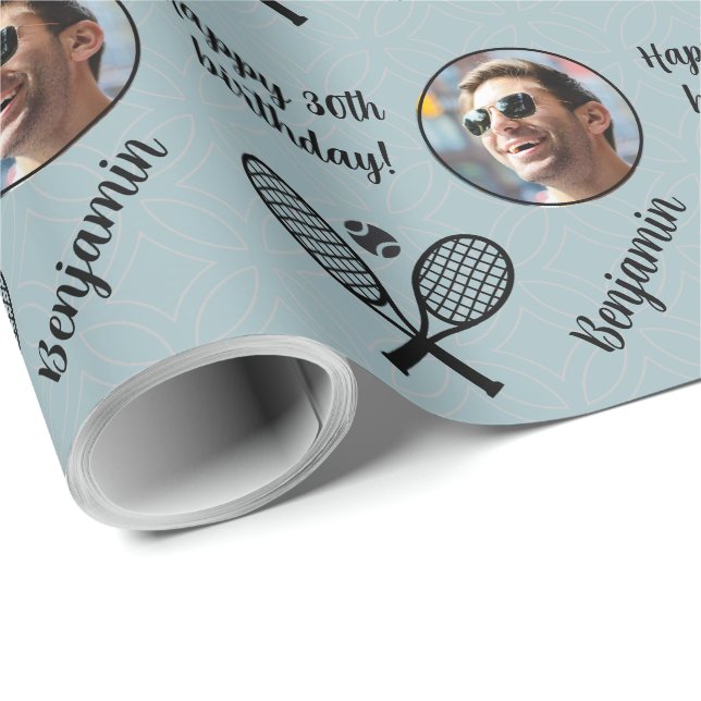 Papier Cadeau Nom personnalisé Photo Sport Tennis Anniversaire (Coin rond)