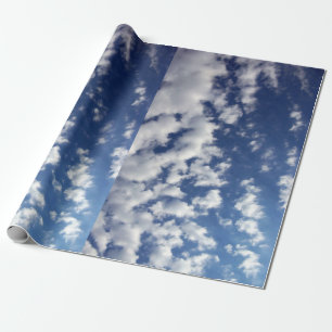 Papier Cadeau Nuages gonflés sur l'enveloppe de cadeau de ciel
