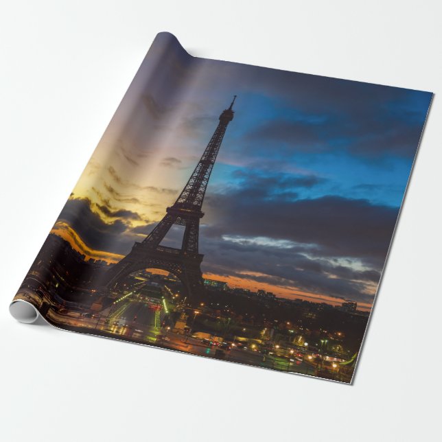 Papier Cadeau Nuit au jour le jour sur la tour Eiffel du Trocade (Déroulé)