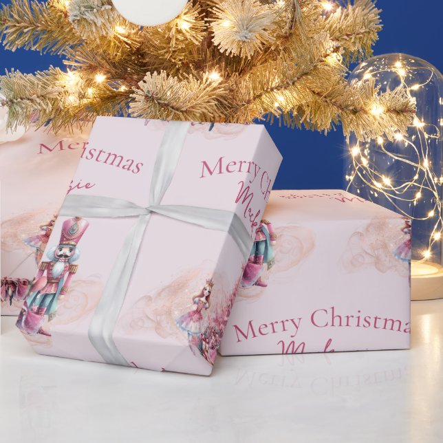 Papier Cadeau Nutcracker Noël Nom personnalisé sur Soft Pink (Vacances)