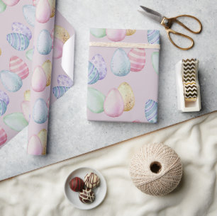 Papier Cadeau Oeufs de Pâques peints classiques sur le rose bébé