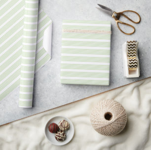 Papier Cadeau Pale vert et blanc cinq bandes motif