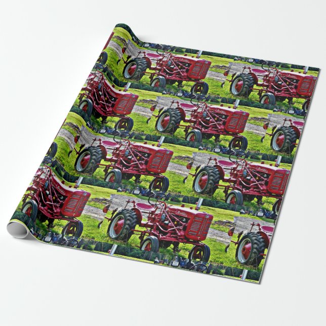 Papier Cadeau Papier d'enlèvement de tracteur rouge (Déroulé)