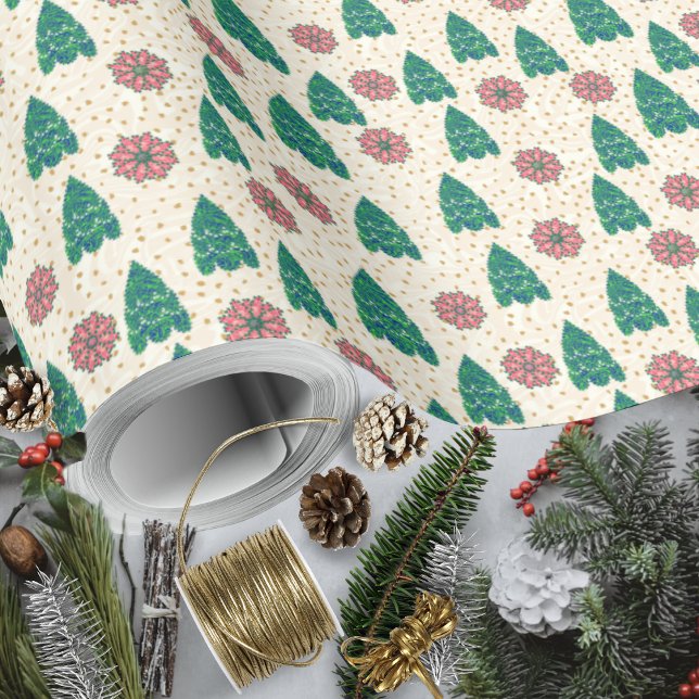 Papier Cadeau Patchwork de Noël Arbres et Poinsettias (Christmas Patchwork Trees and Poinsettias Wrapping Paper Rolls by Leapfroglisics Shop)