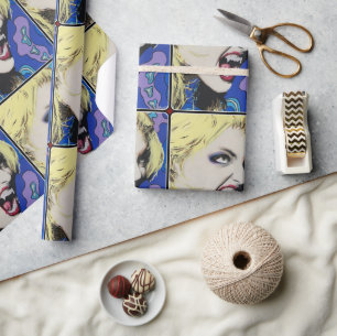 Papier Cadeau Peinture "Kiss Hard" sur un