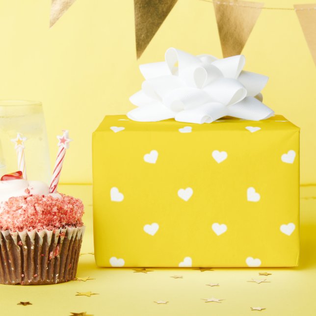 Papier Cadeau Petite coeur sur papier d'enveloppement jaune vif (Fête d'anniversaire)
